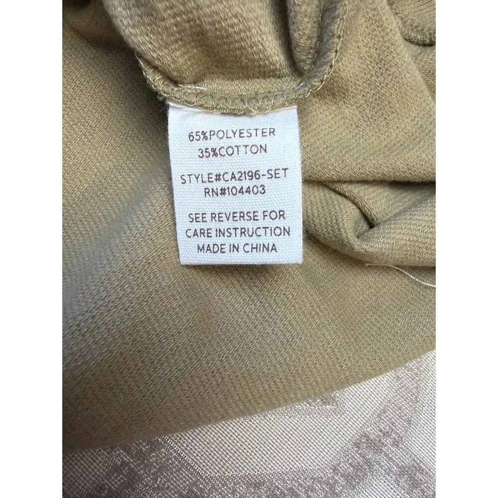 By The River Cozy Life Two-Pc Lounge Set Size M Women’s Long‎ Sleeve Top  Shorts